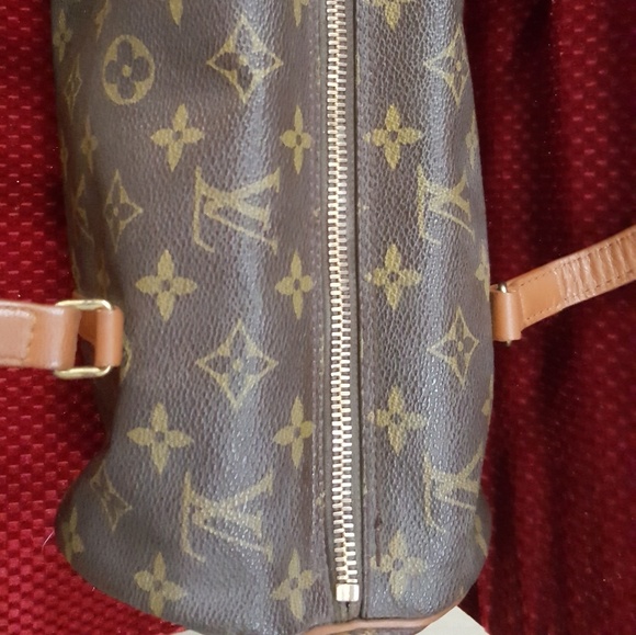 Authentic Louis Vuitton Papillon 26 - Picture 3 of 8